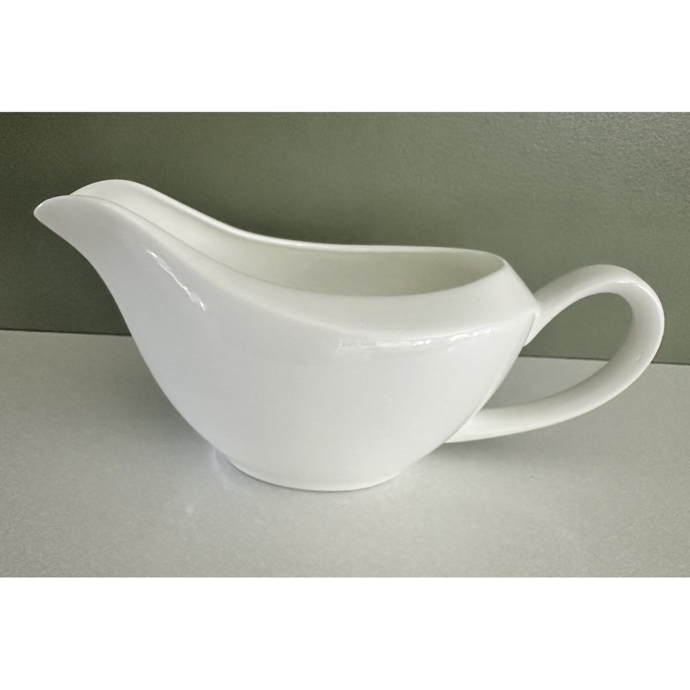 Fitz and Floyd Nevaeh White Fine Bone China Gravy Boat